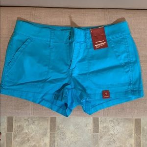 Women’s/Juniors  size 7 shorts.